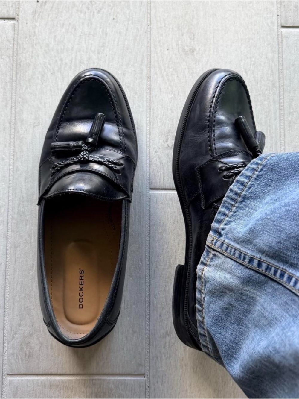 Dockers Black Leather Tassel Slip-On Loafers